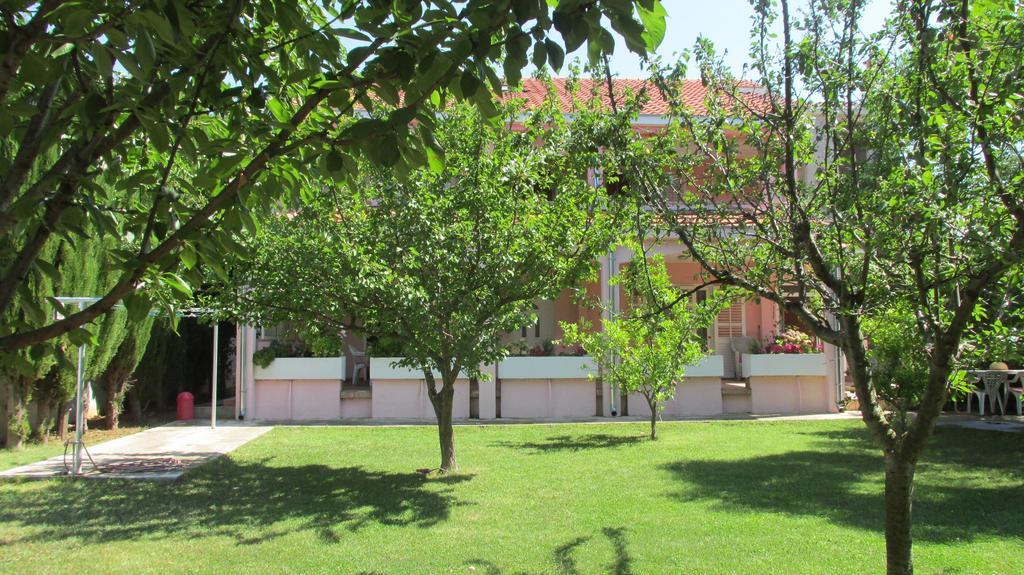 Apartment Stela Bibinje Szoba fotó